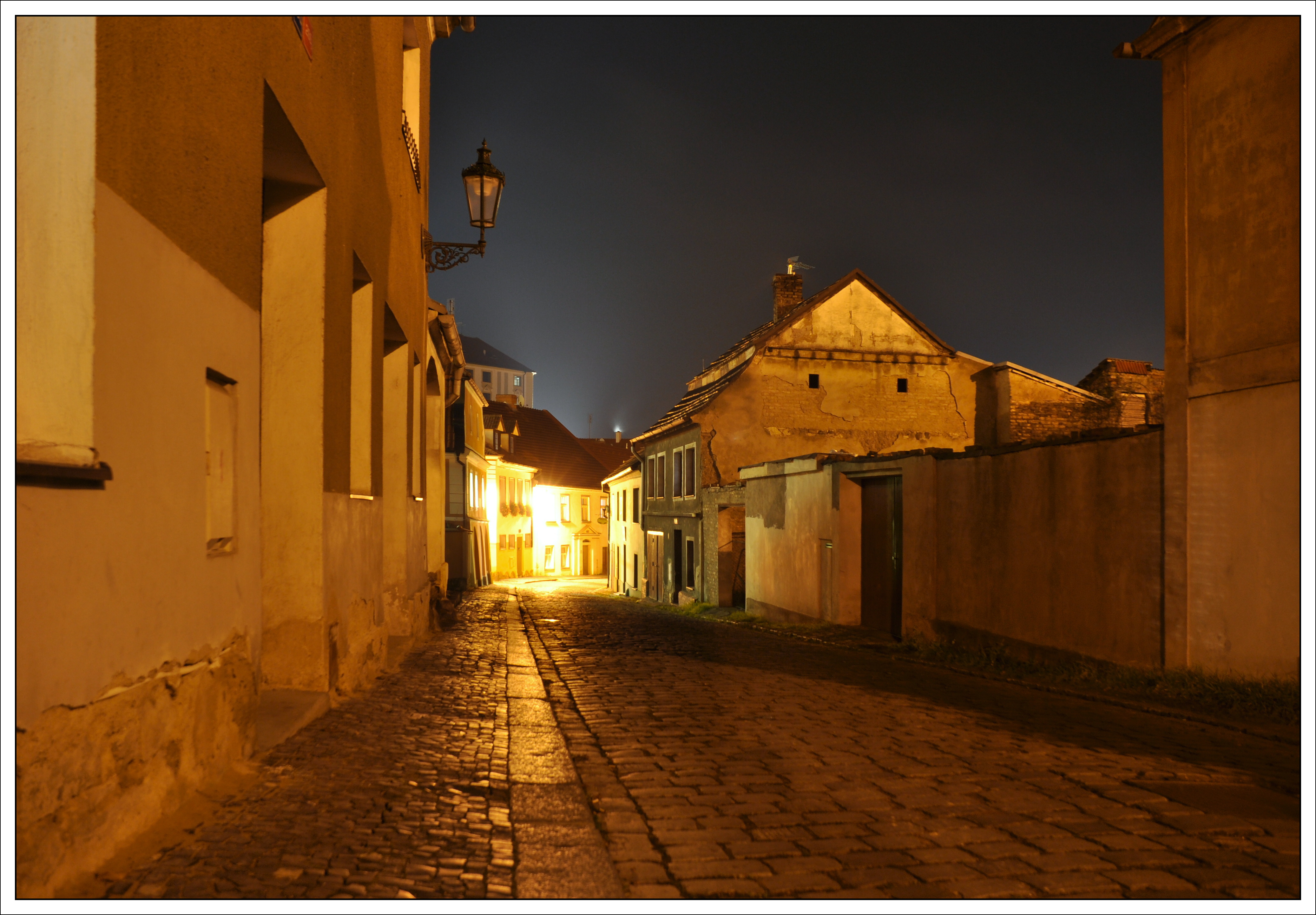 LITOMĚŘICE JAROŠOVA ULICE